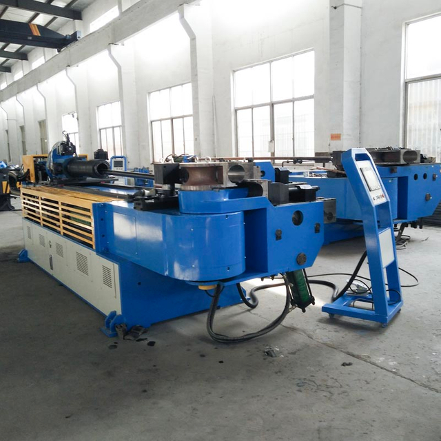 Macchina piegatubi automatica per tubi GM-SB-129CNC-2A-1S 