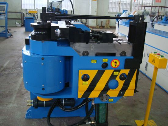 con macchina piegatubi idraulica per tubi NC con mandrino (GM-89NCBA)